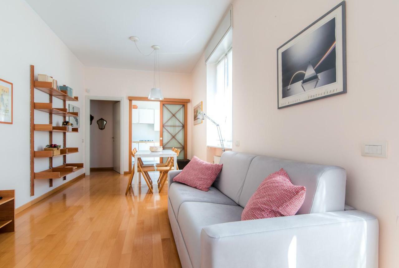"The Terrace" Lake View - The House Of Travelers Côme Esterno foto
